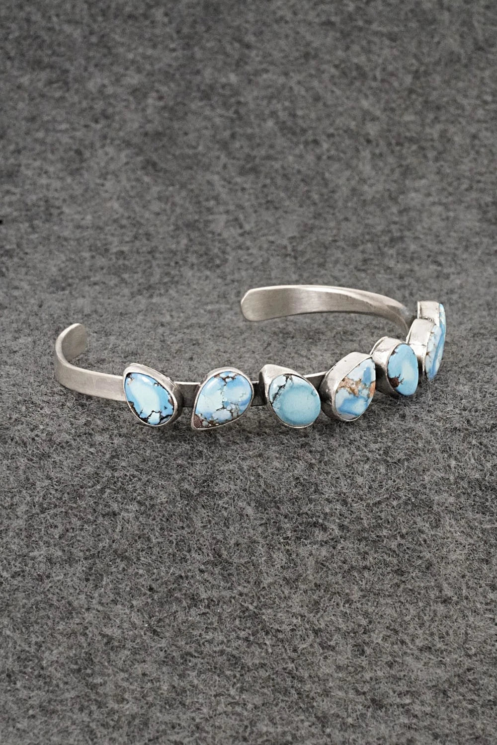 Turquoise & Sterling Silver Bracelet - Verley Betone