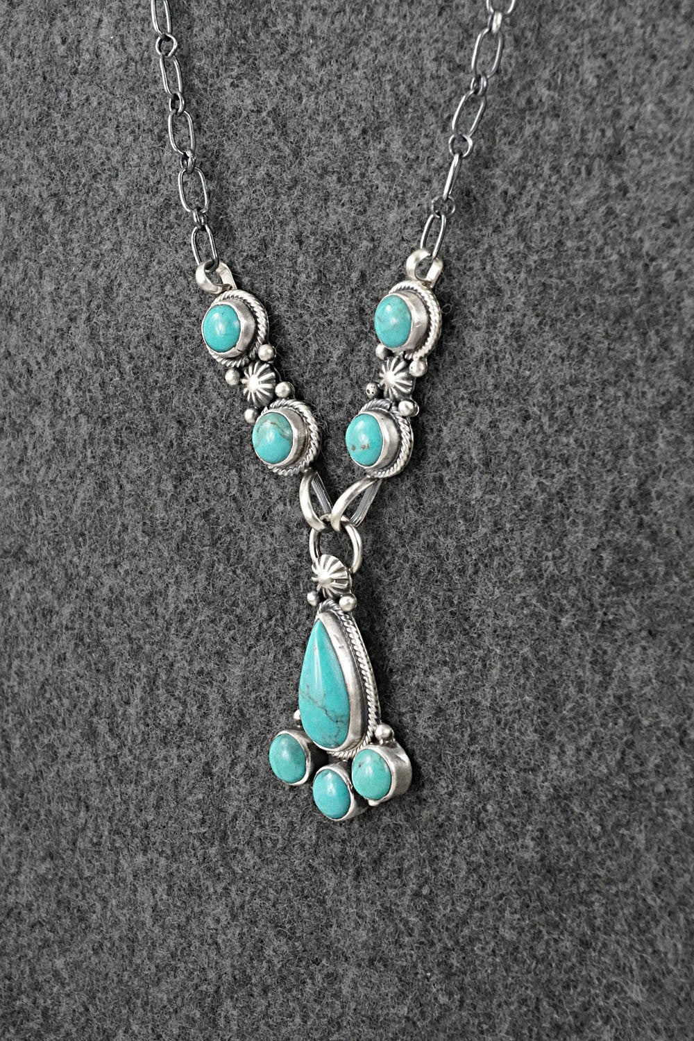 Turquoise & Sterling Silver Necklace - Verley Betone