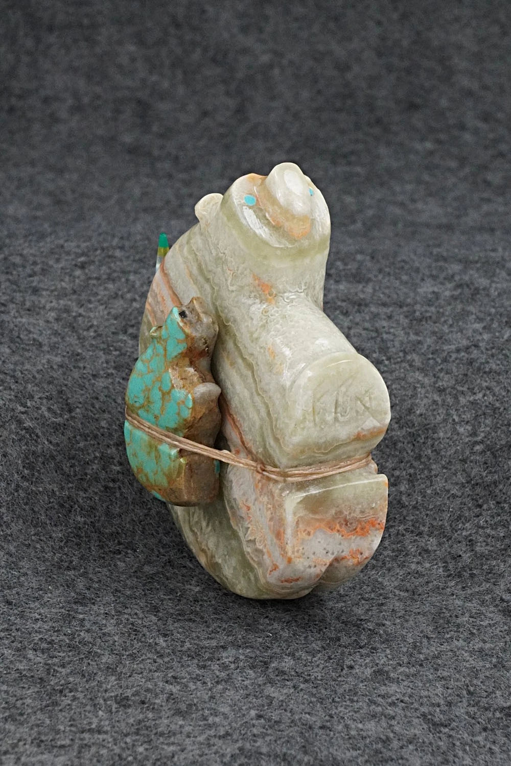 Bear Zuni Fetish Carving - Farlan & Paulette Quam