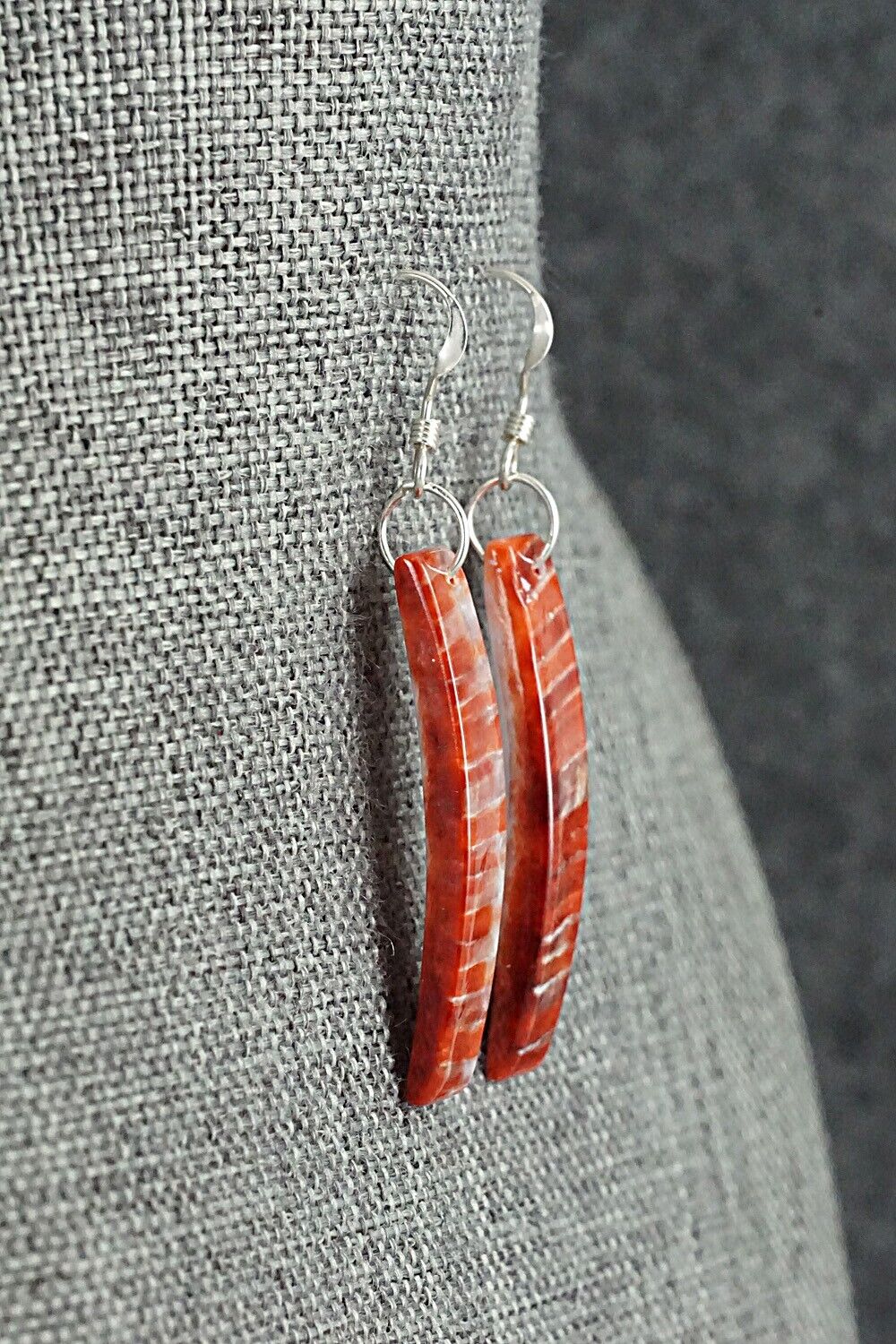 Spiny Oyster & Sterling Silver Earrings - Jesus Espino