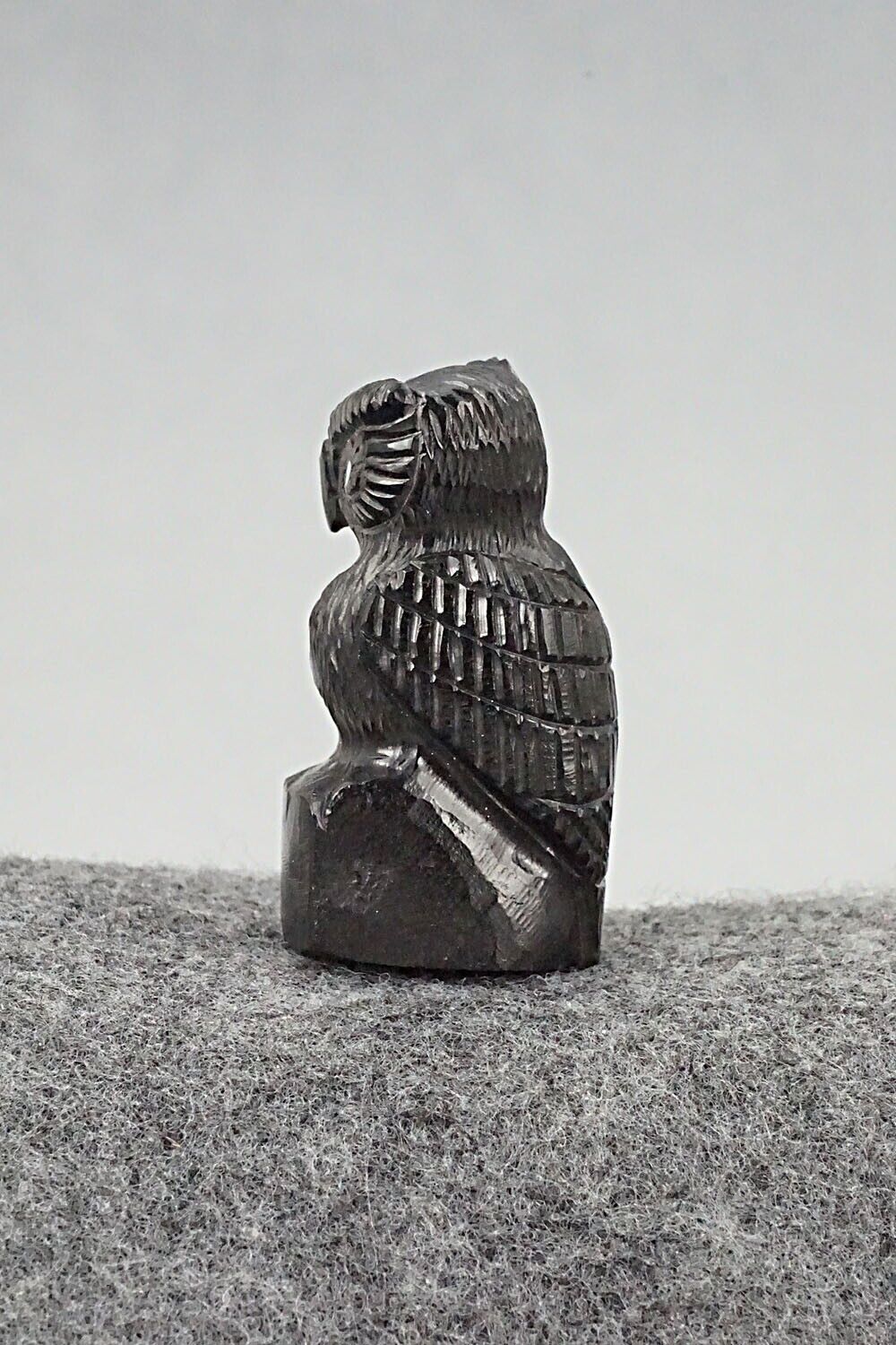 Owl Zuni Fetish Carving - Chris Peina