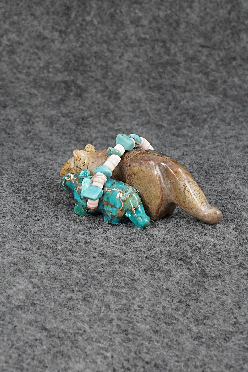 Mountain Lion Zuni Fetish Carving - Daisy Rose Leonard