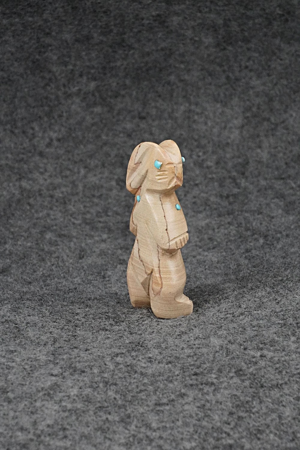 Rabbit Zuni Fetish Carving - Dannette Laate