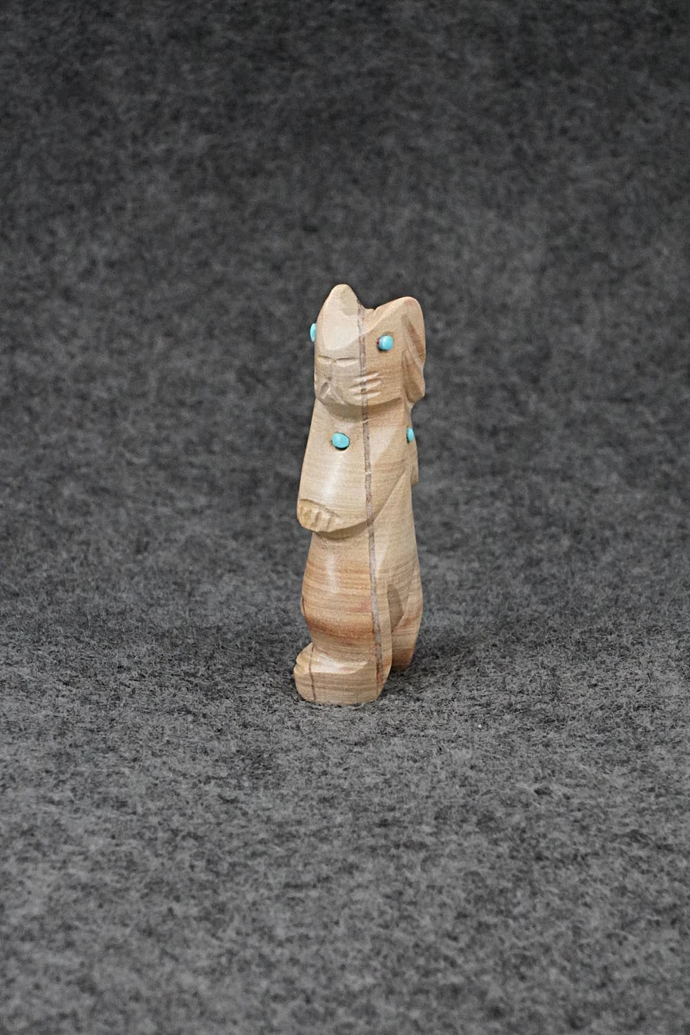 Rabbit Zuni Fetish Carving - Dannette Laate