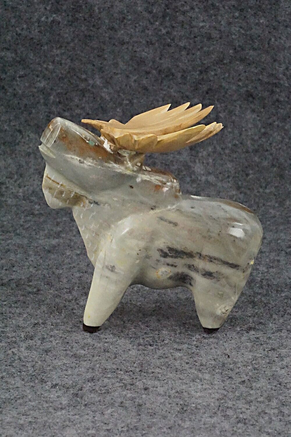 Moose Zuni Fetish Carving - Enrike Leekya