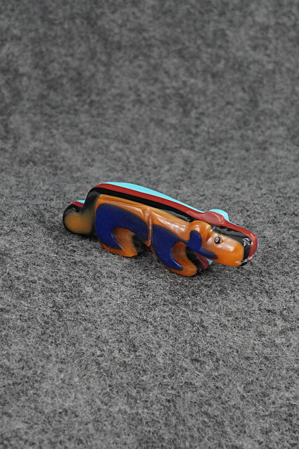 Mountain Lion Zuni Fetish Carving - Reynold Lunasee