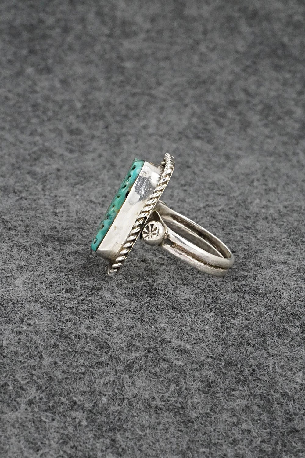 Turquoise & Sterling Silver Ring - Priscilla Reeder - Size 8