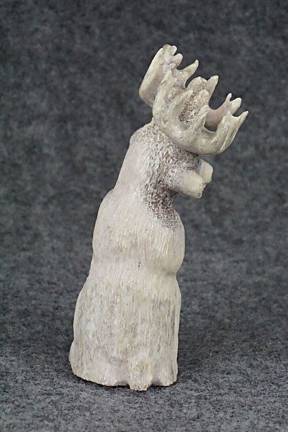 Deer Zuni Fetish Carving - Maxx Laate
