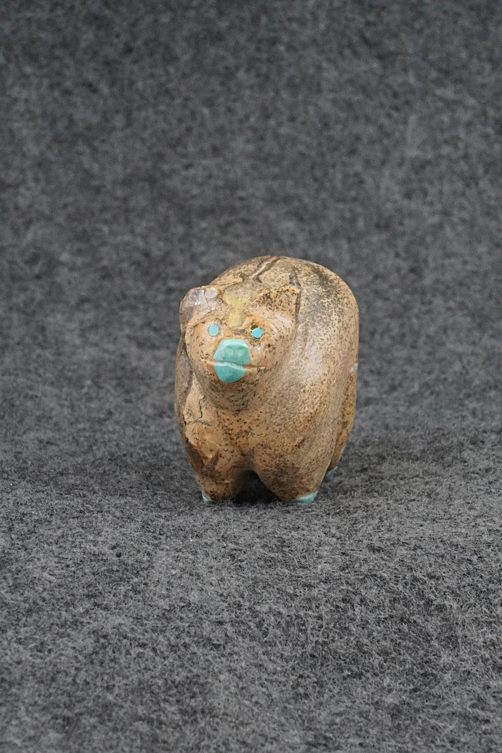Pig Zuni Fetish Carving - Freddie Leekya