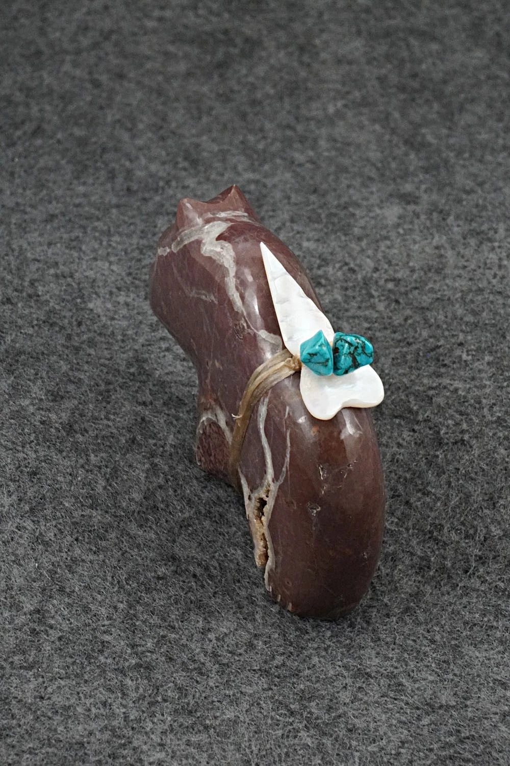 Bear Zuni Fetish Carving - Daphne Quam