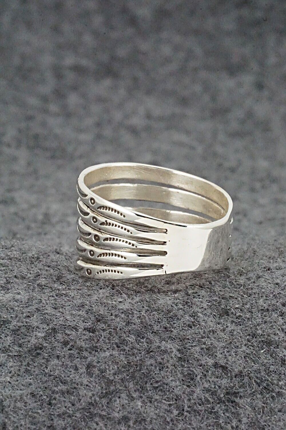Sterling Silver Ring - Elgin Tom - Size 9.5