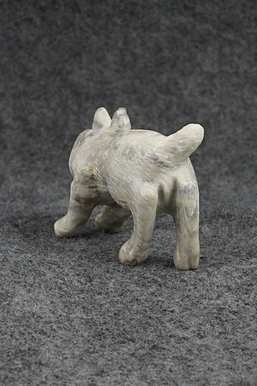 Bobcat Zuni Fetish Carving - Wayne Cheama