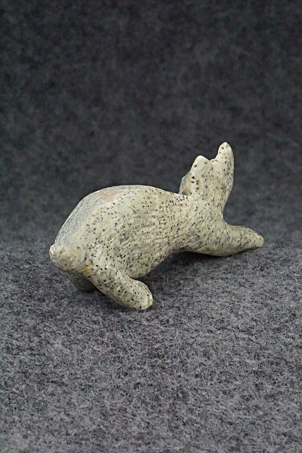 Bobcat Zuni Fetish Carving - Wilfred Cheama