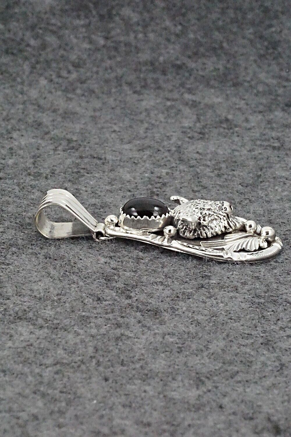 Onyx & Sterling Silver Pendant - Henry Attakai