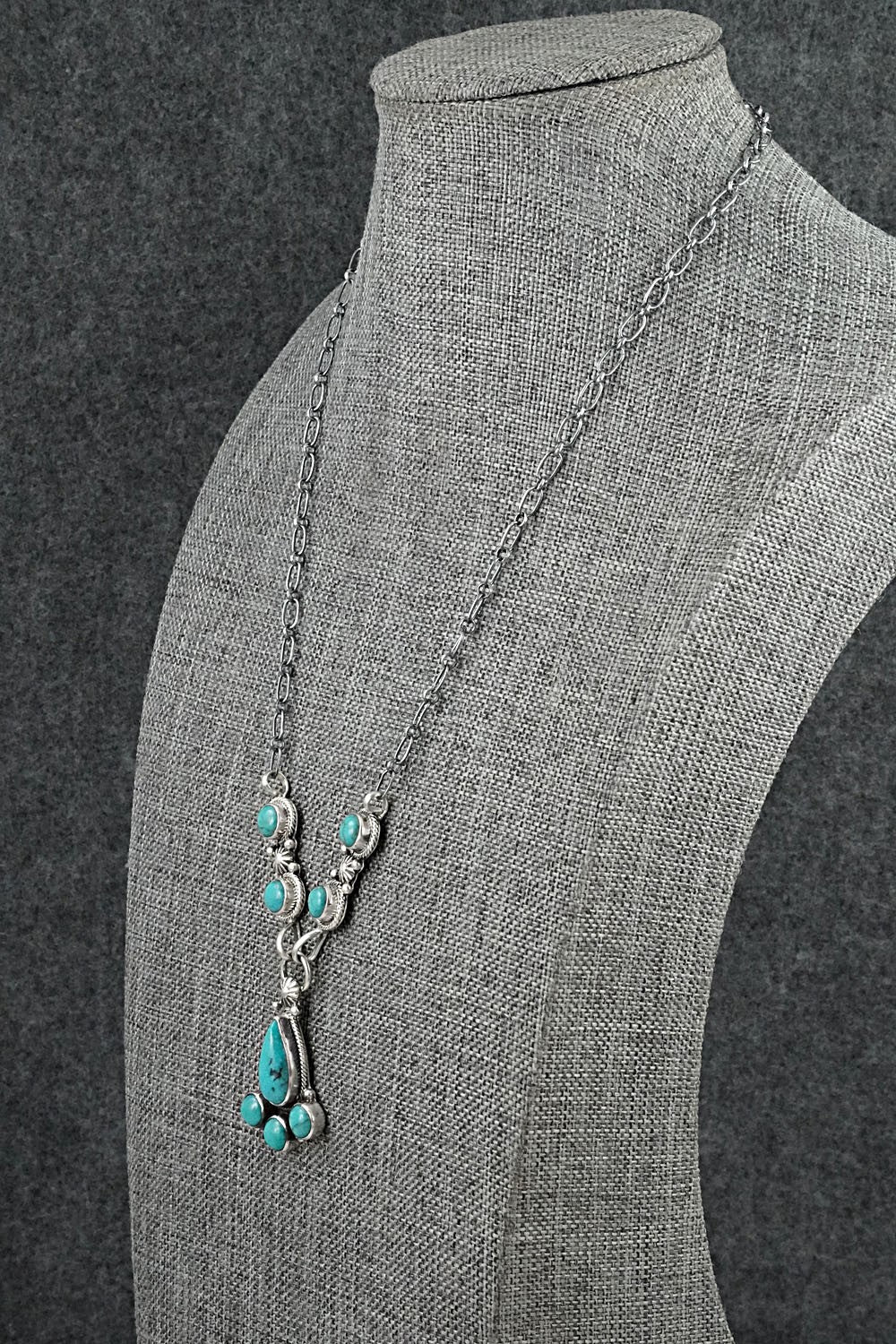 Turquoise & Sterling Silver Necklace - Verley Betone