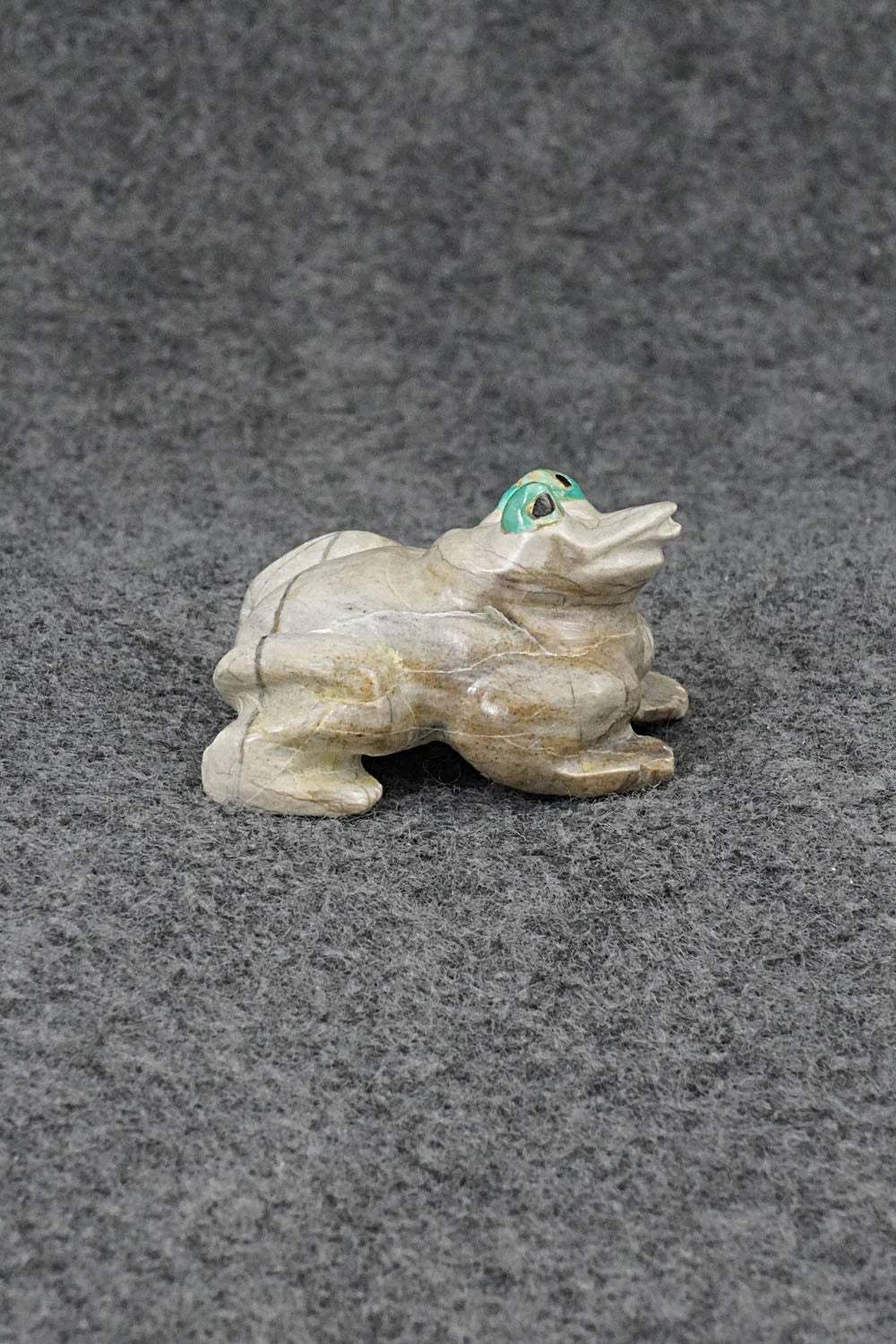 Frog Zuni Fetish Carving - Freddie Leekya