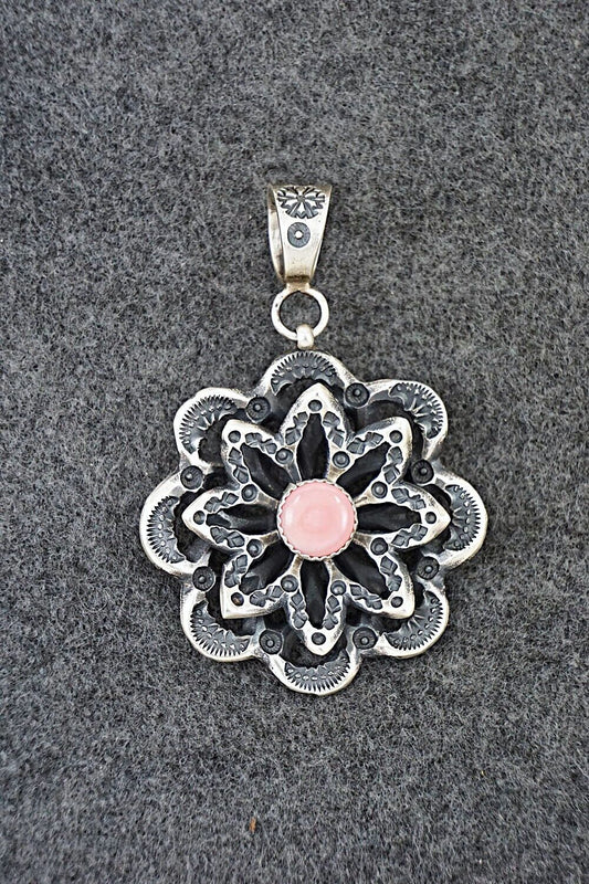 Pink Conch Shell & Sterling Silver Pendant - Kevin Billah