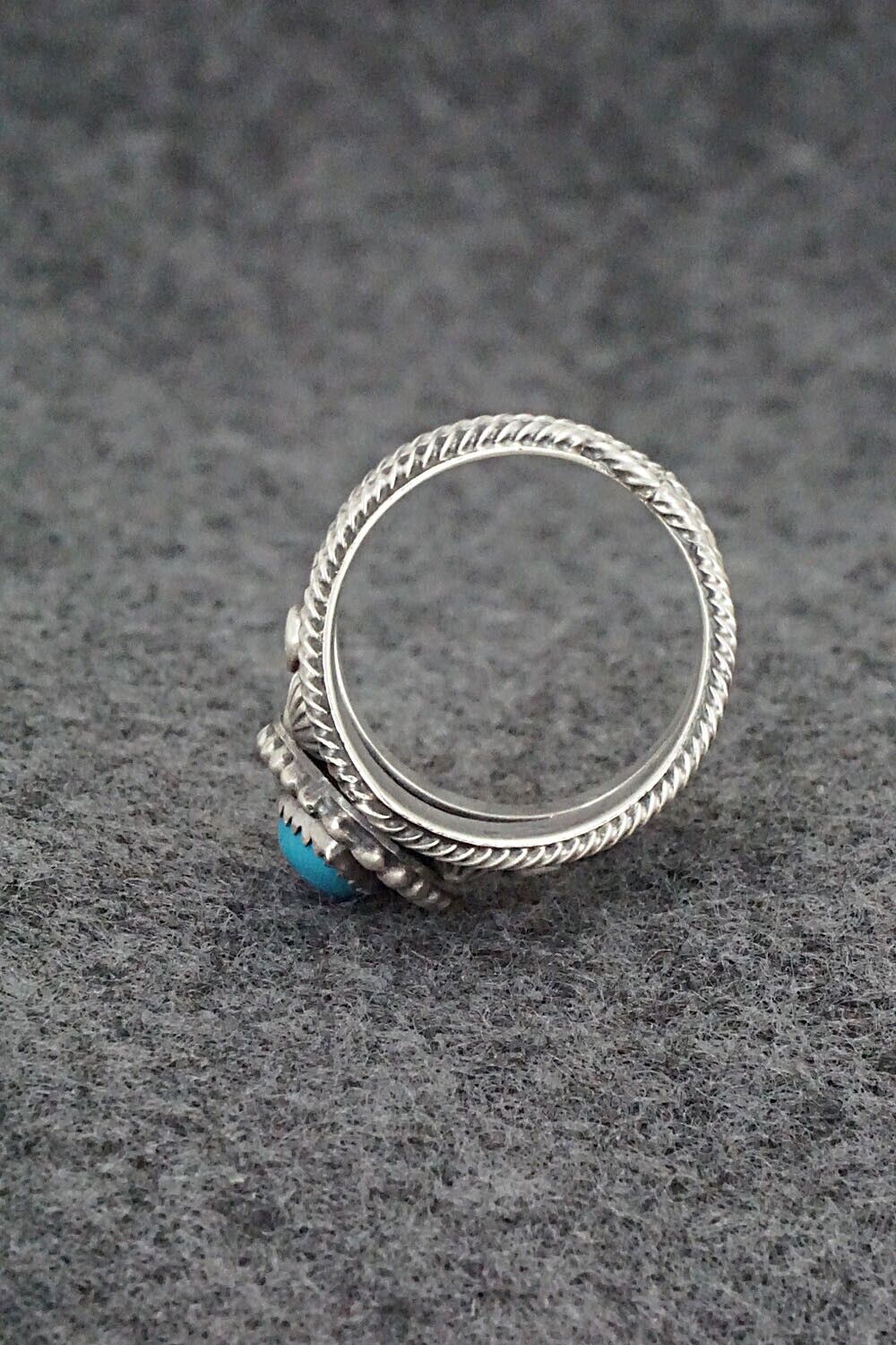Turquoise & Sterling Silver Ring - Tom Lewis - Size 6.75