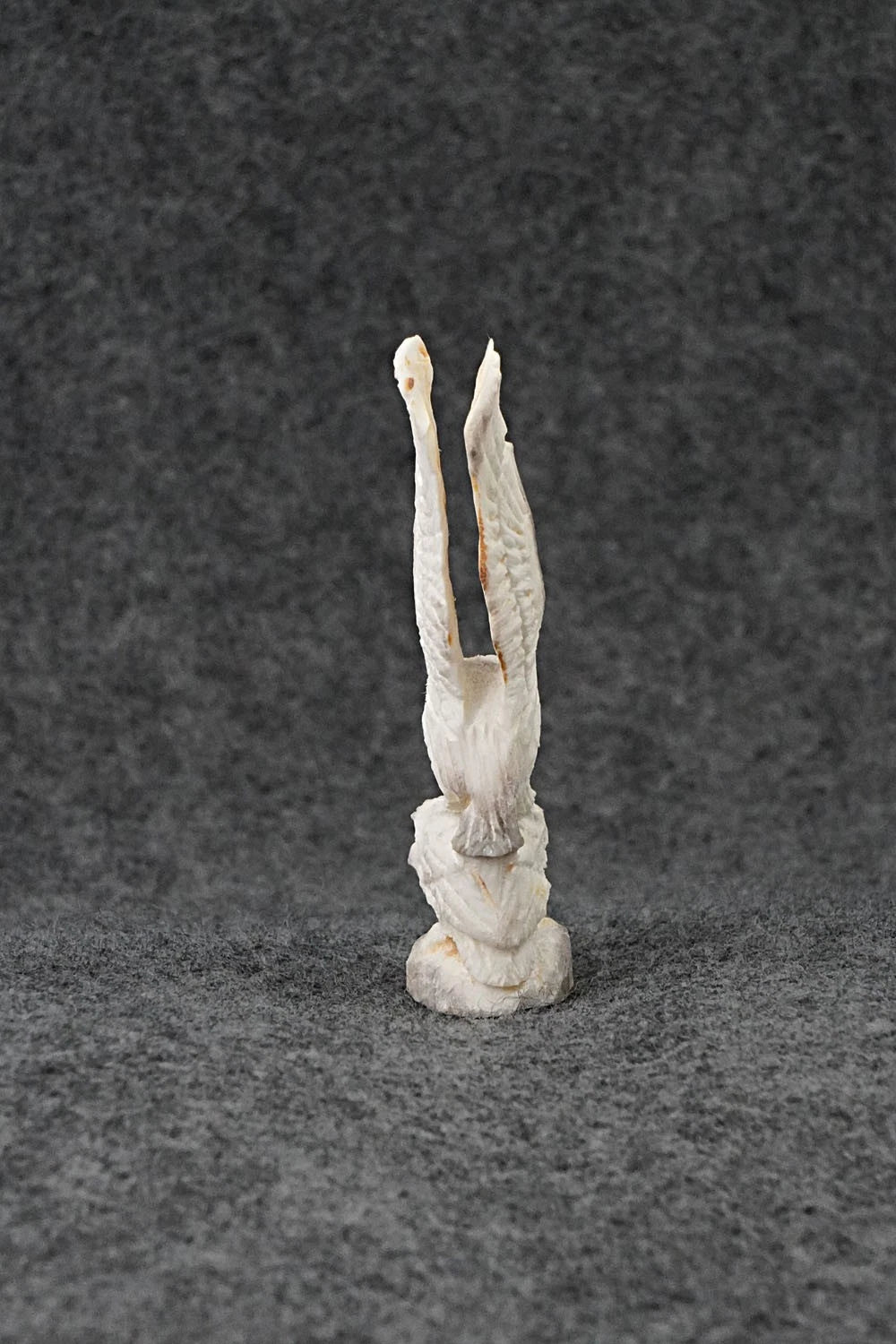 Owl Zuni Fetish Carving - Lewis Malie