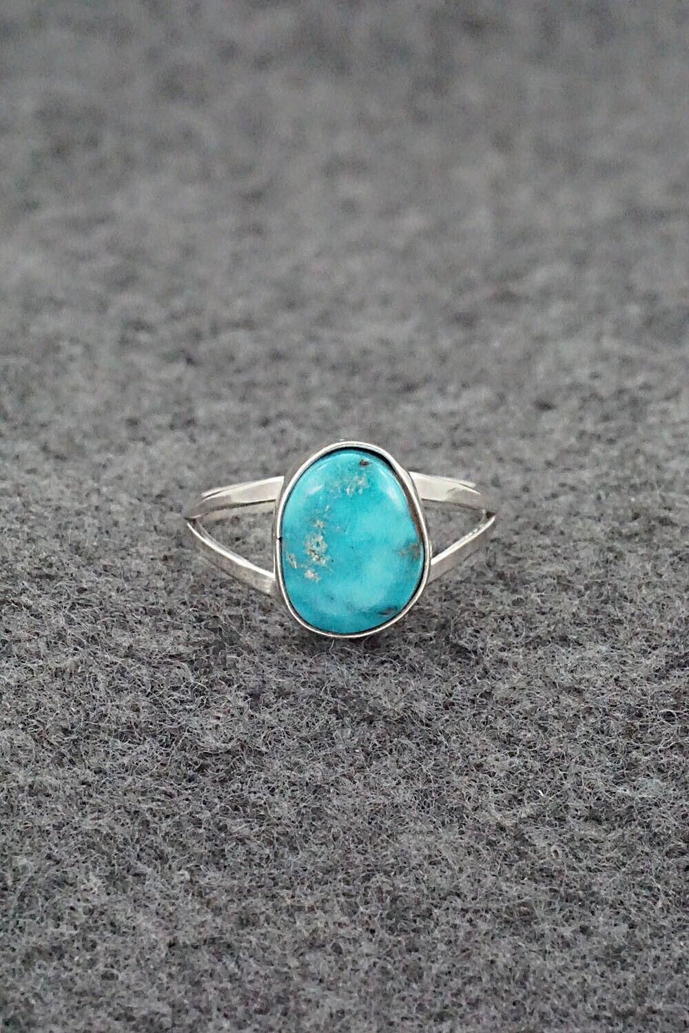 Turquoise & Sterling Silver Ring - Theresa Smith - Size 7.5