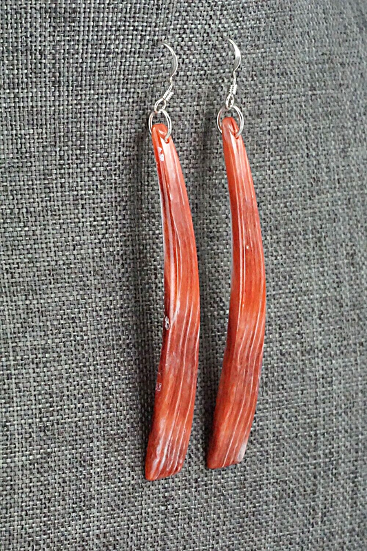 Spiny Oyster & Sterling Silver Earrings - Jesus Espino