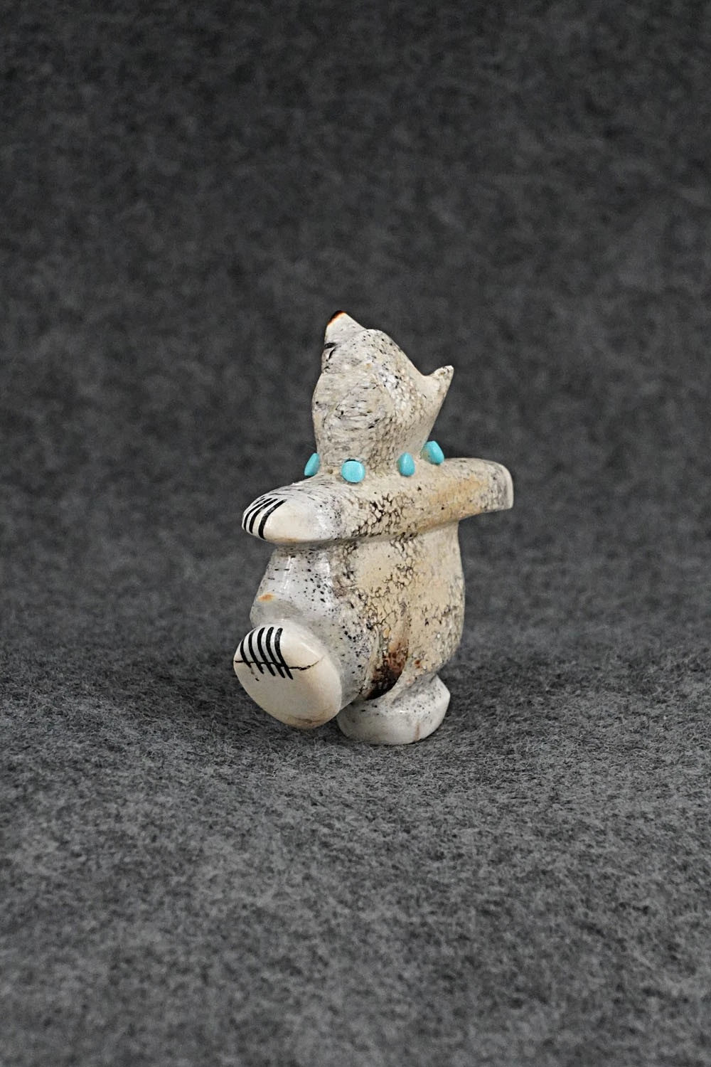 Dancing Bear Zuni Fetish Carving - Claudia Peina