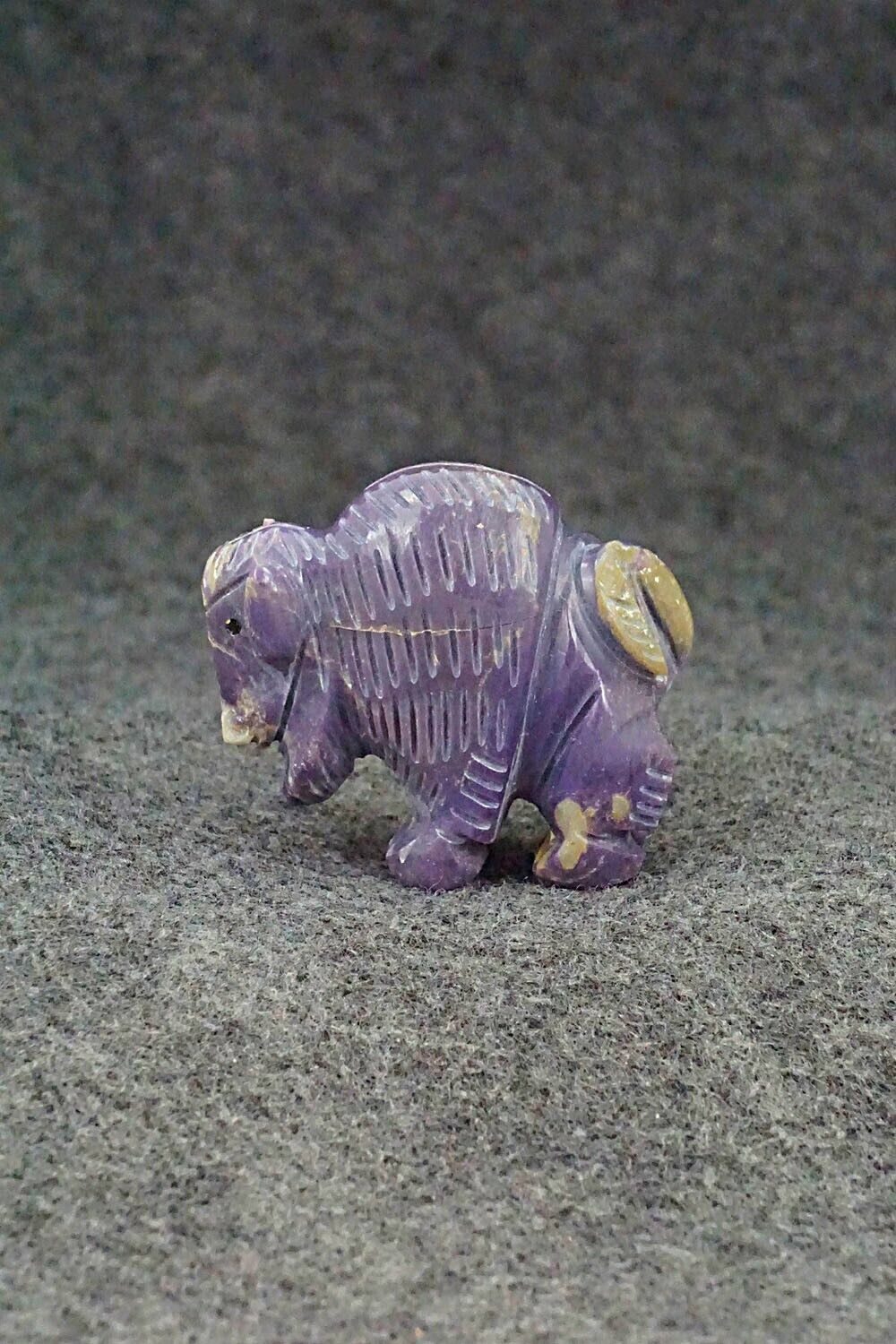 Buffalo Fetish Carving - Albert Livingston