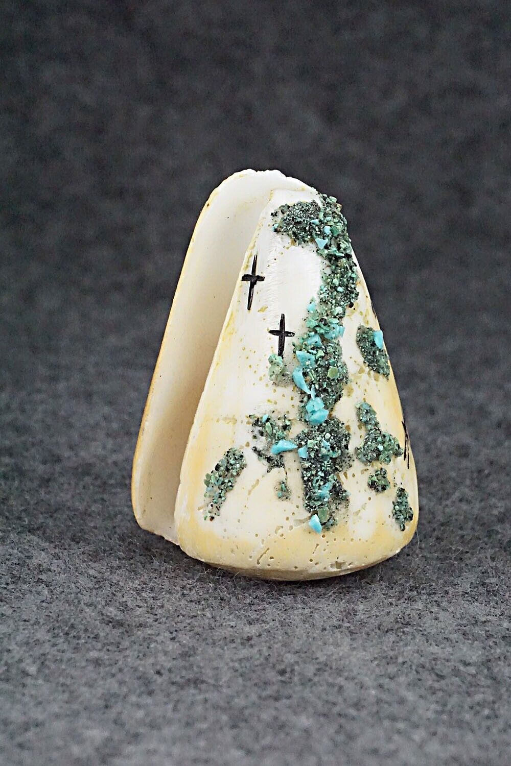 Corn Maiden Zuni Fetish Carving - Kevin Quam