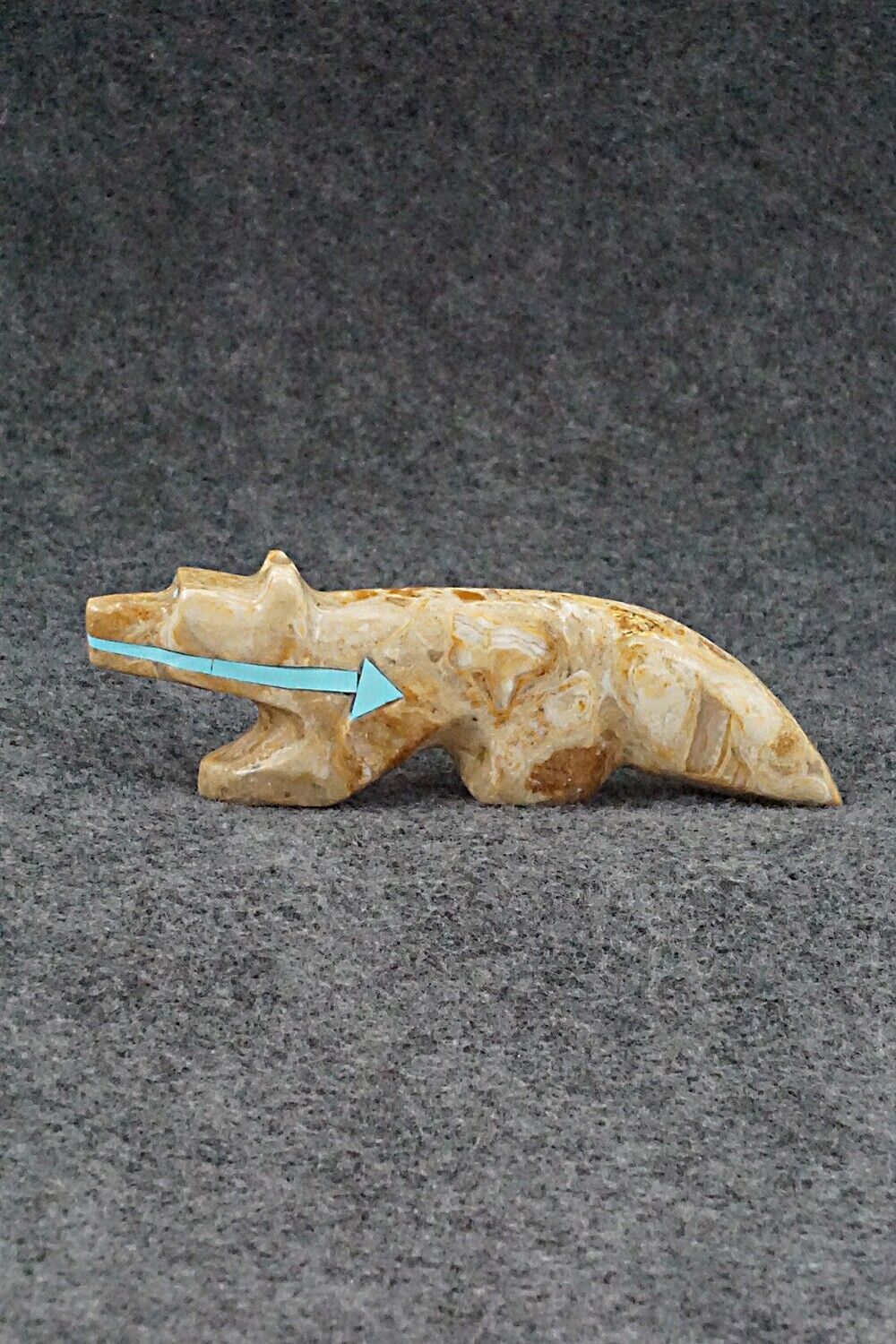 Wolf Zuni Fetish Carving - Donavon Laiwakete