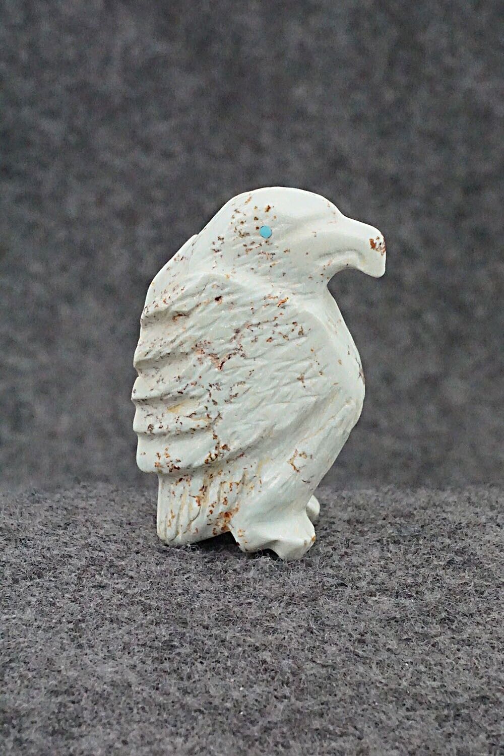 Eagle Zuni Fetish Carving - Tony Mackel