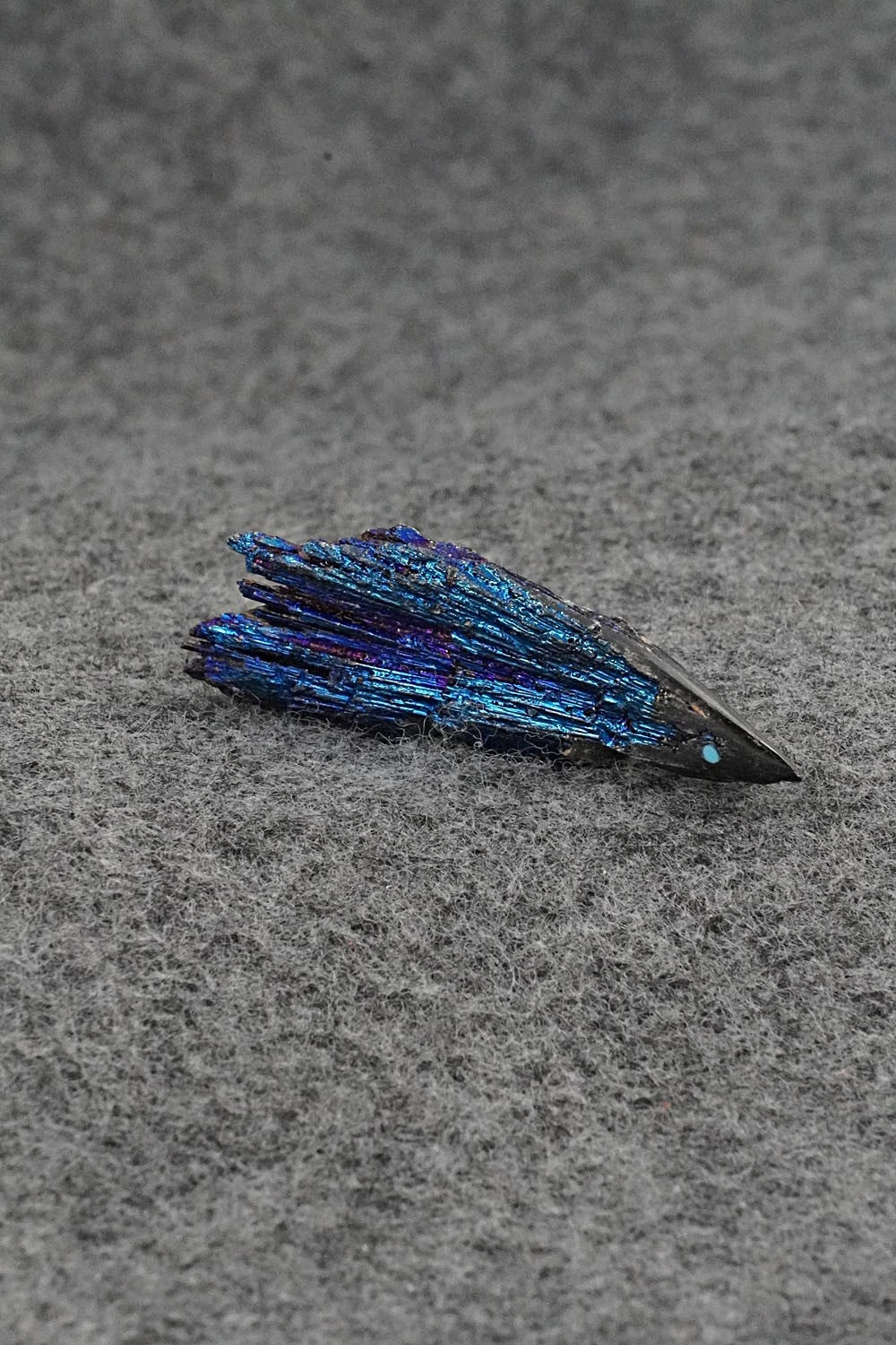 Porcupine Zuni Fetish Carving - Abby Panteah Quam