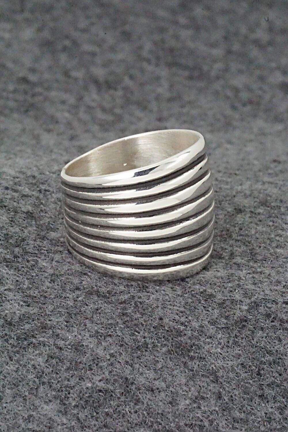 Sterling Silver Ring - Elgin Tom - Size 9.5