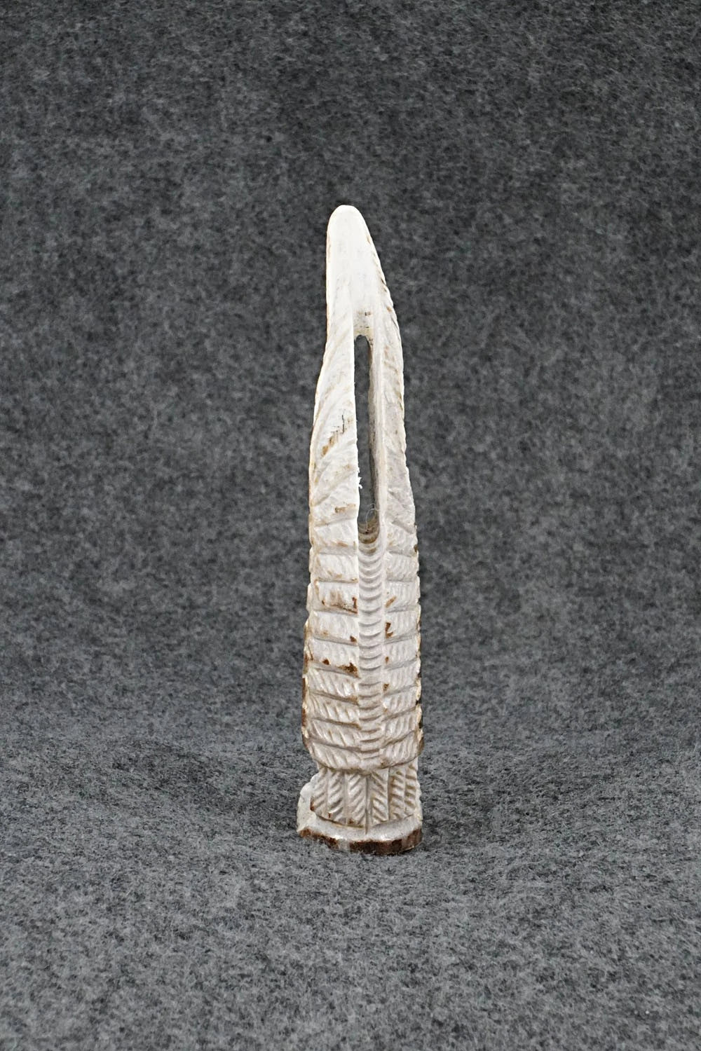 Eagle Zuni Fetish Carving - Garrick Weeka