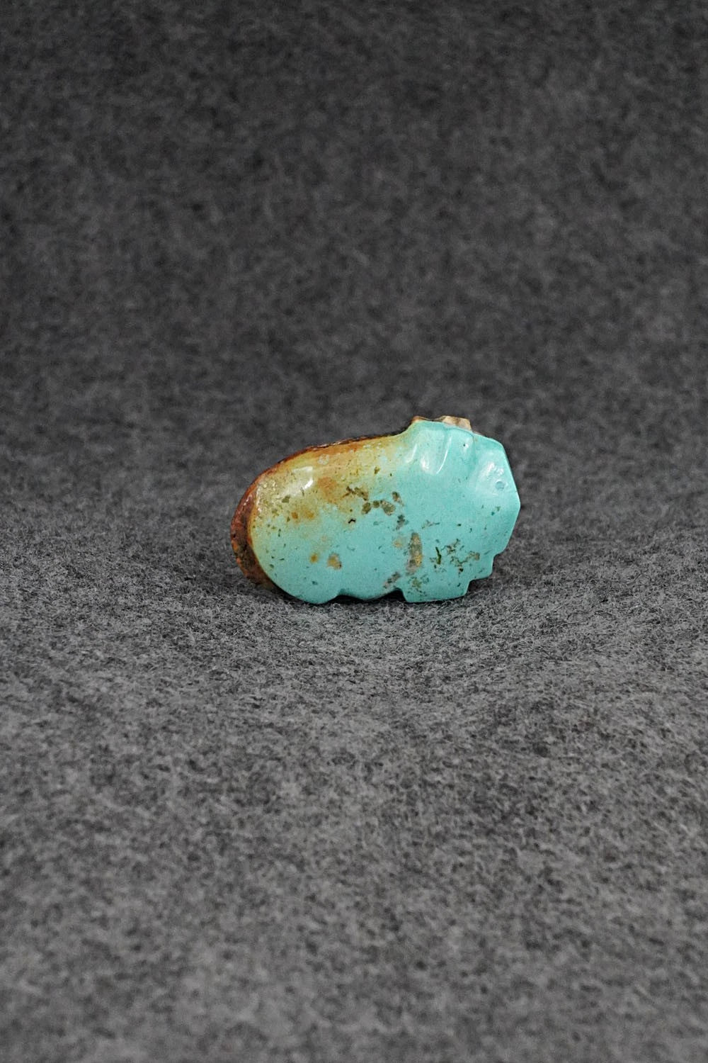 Buffalo Zuni Fetish Carving - Abby Panteah Quam