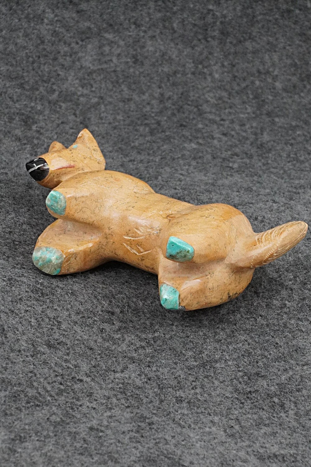 Horse Zuni Fetish Carving - Freddie Leekya