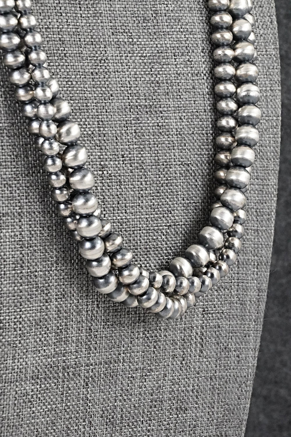 Sterling Silver Navajo Pearl Necklace 20" - Dorinda Mariano