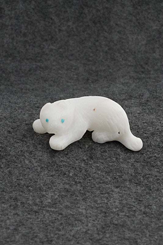 Mountain Lion Zuni Fetish Carving - Wilfred Cheama