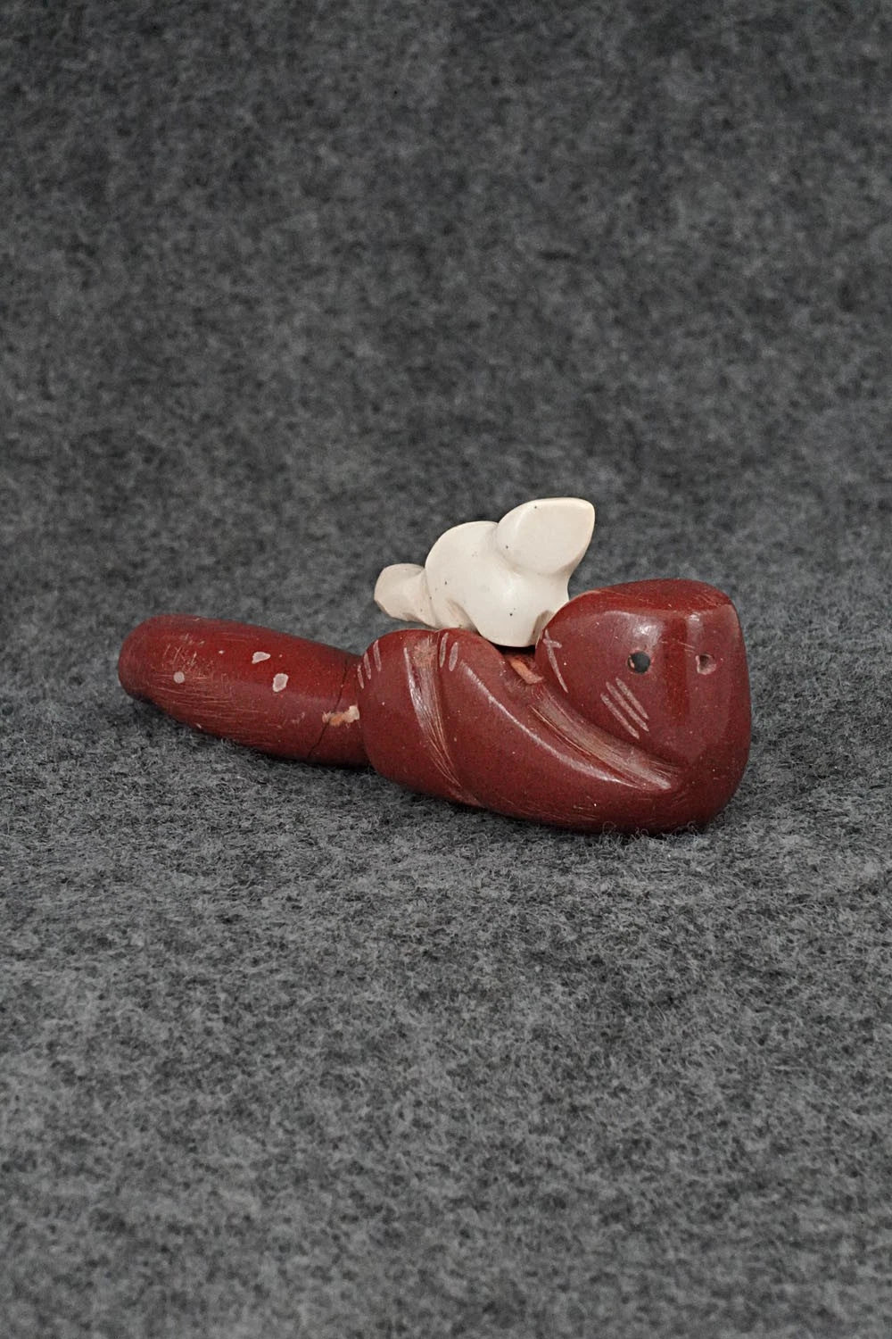 Otter Zuni Fetish Carving - Justin Red Elk