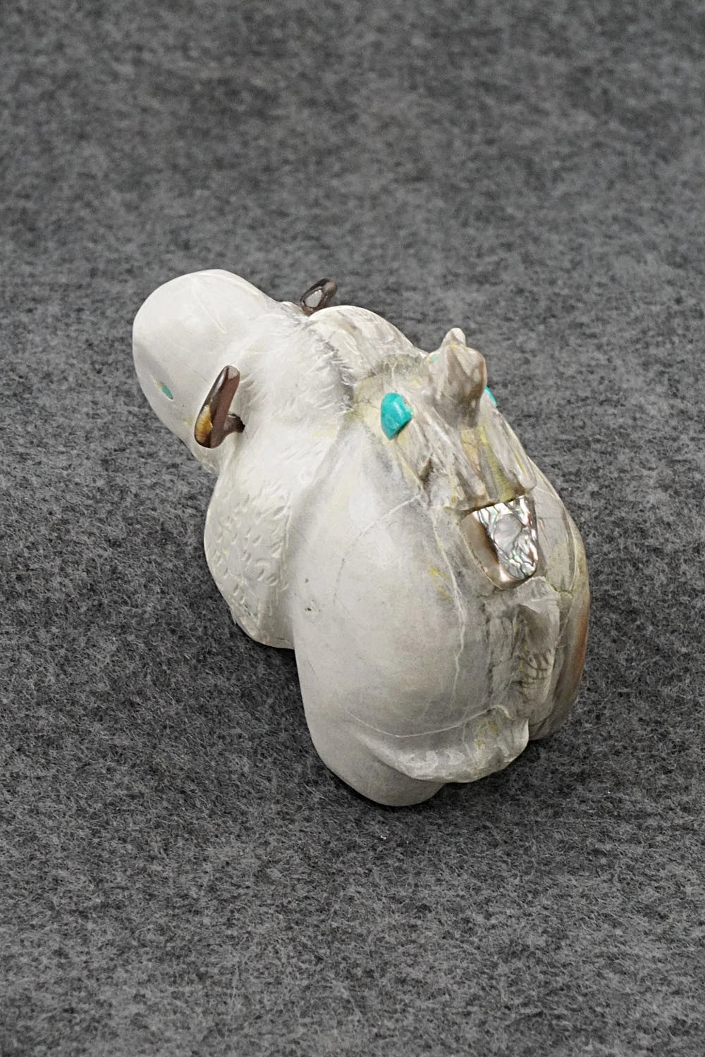 Buffalo Zuni Fetish Carving - Freddie Leekya