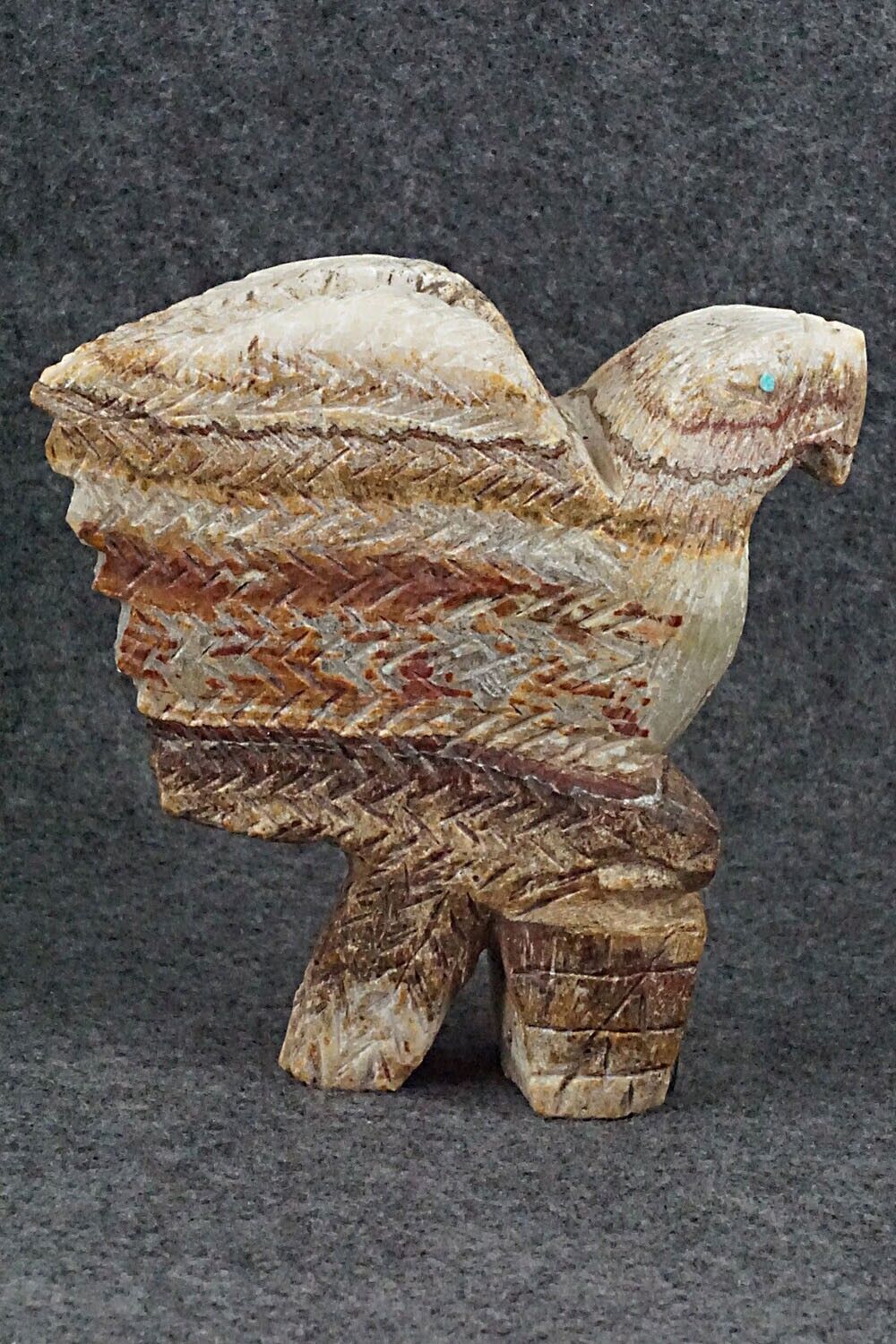 Eagle Zuni Fetish Carving - Jon Quam