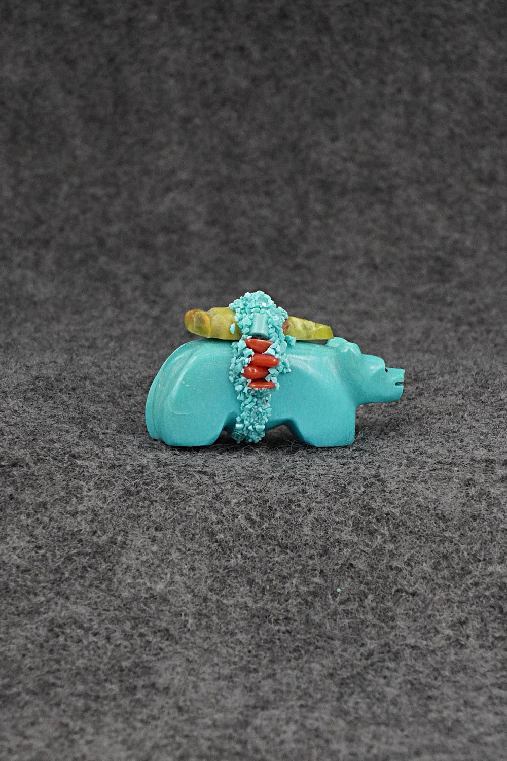 Bear Zuni Fetish Carving - Marvelita Phillips