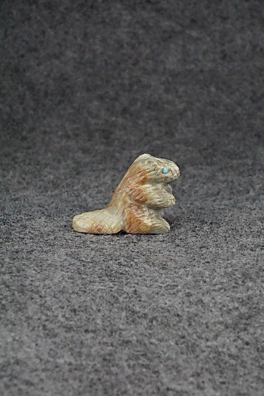 Beaver Zuni Fetish Carving - Lindsey Cheama