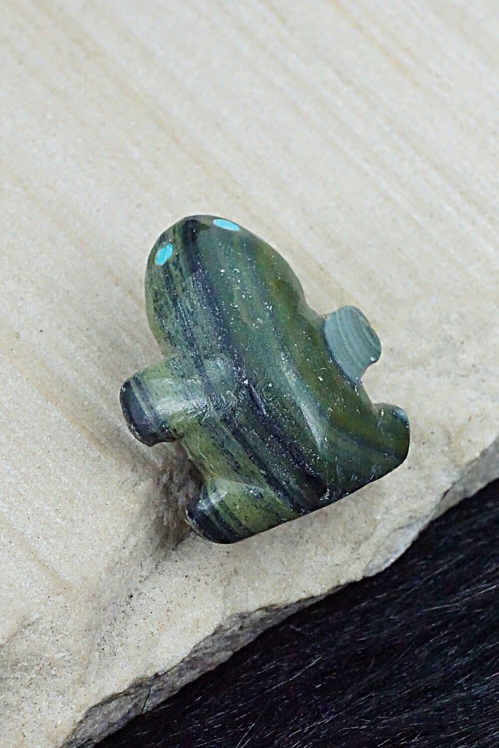 Frog Zuni Fetish Carving - Marcus Yuselaw