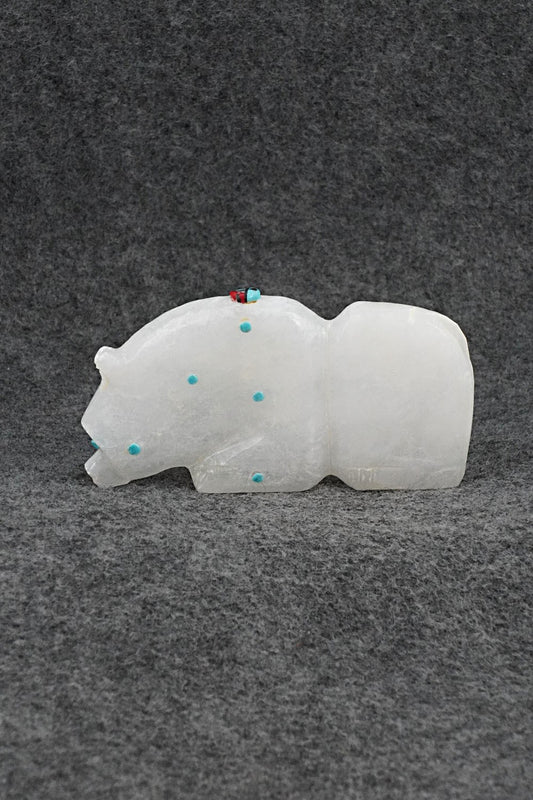 Bear Zuni Fetish Carving - Dannette Laate