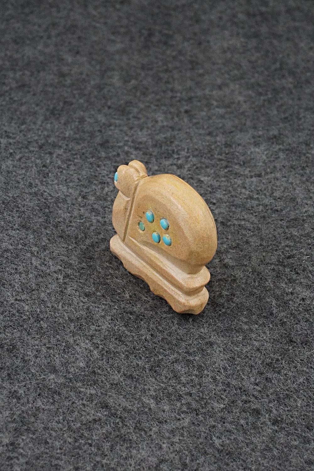 Snail Zuni Fetish Carving - Cody Chavez