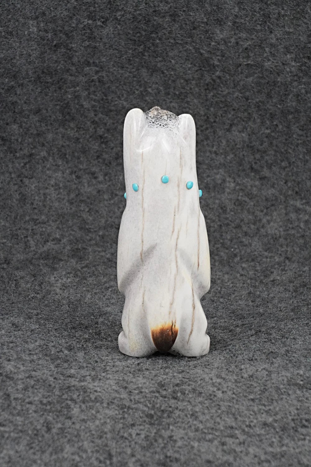 Bear Zuni Fetish Carving - Claudia Peina