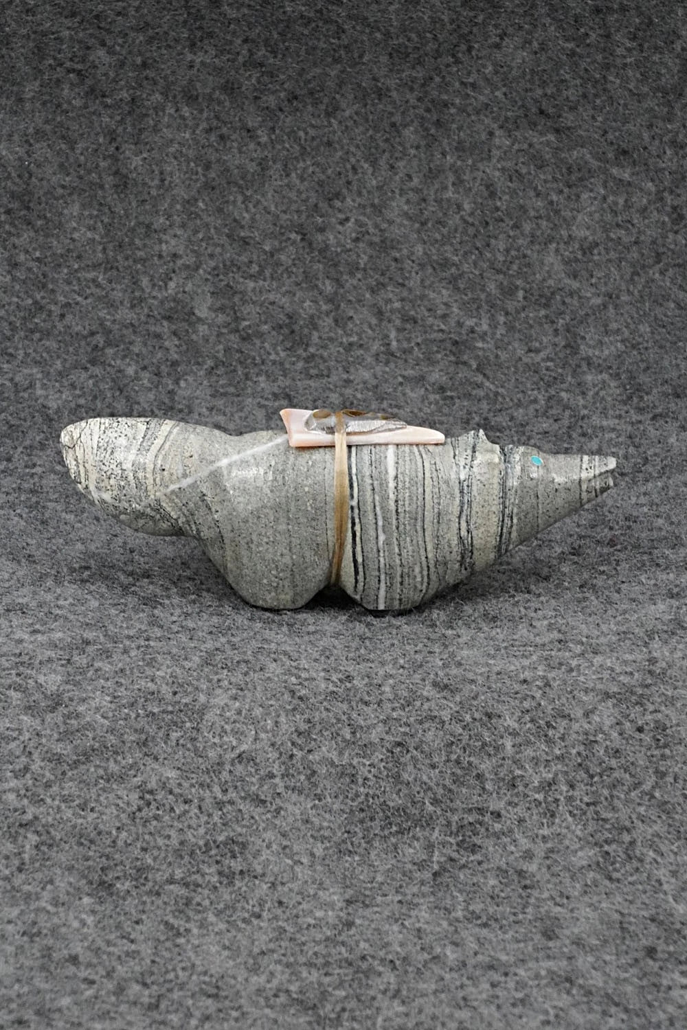 Fox Zuni Fetish Carving - Delvin Leekya