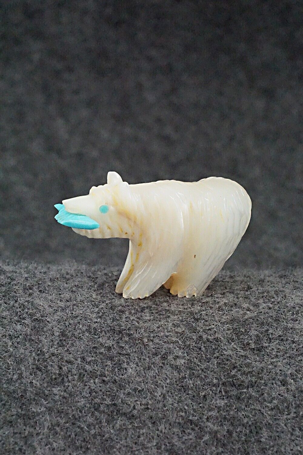 Bear with Fish Zuni Fetish Carving - Andres Quandelacy