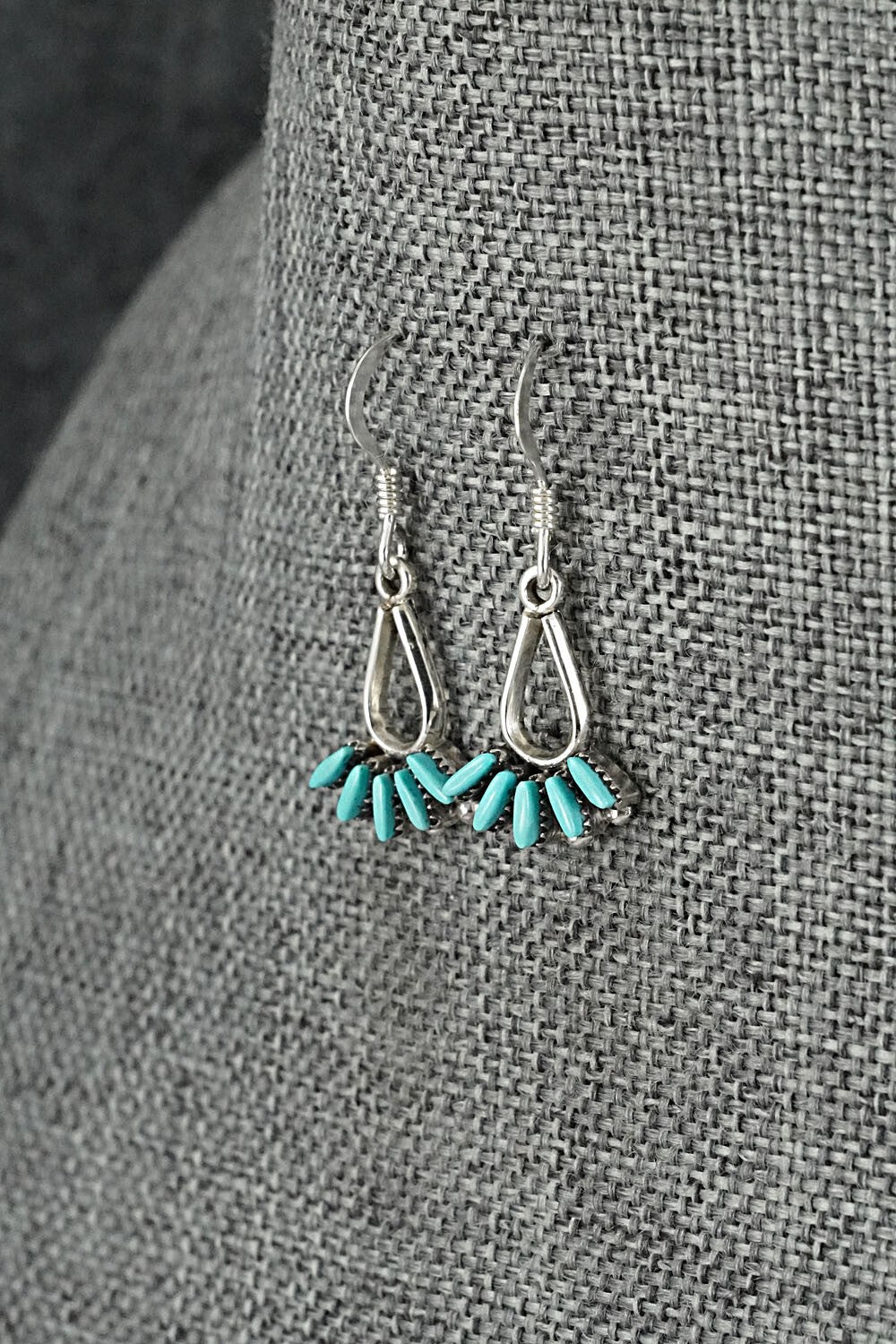 Turquoise & Sterling Silver Necklace and Earrings Set - Mildred Ukestine