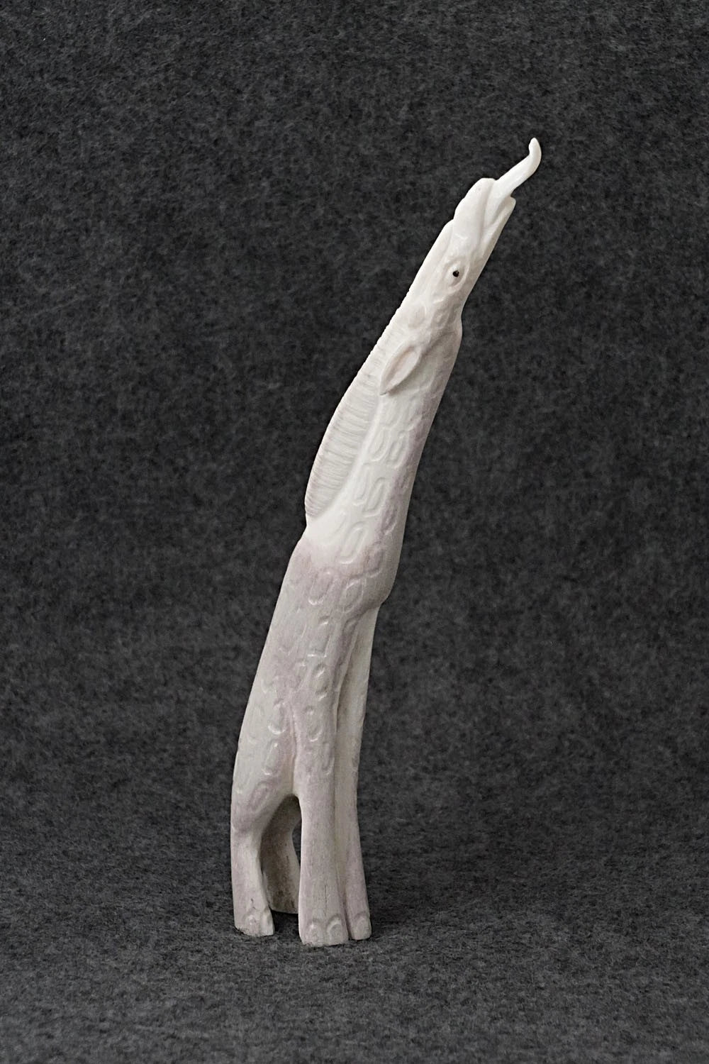 Giraffe Zuni Fetish Carving - Max Laate
